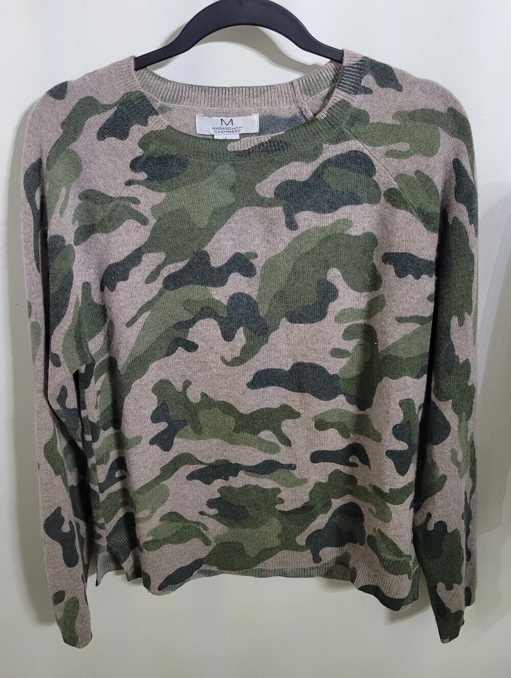 Magaschoni 100% Cashmere Camouflage / Camo Crewneck Sweater in Green & Tan, Sz L